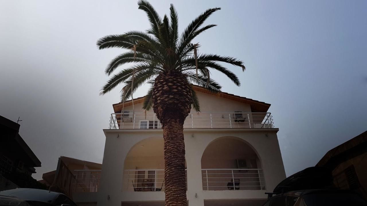 Гостевой дом IN Villa Guesthouse Сутоморе-11
