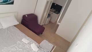 Гостевой дом IN Villa Guesthouse Сутоморе Номер-студио с видом на сад-13