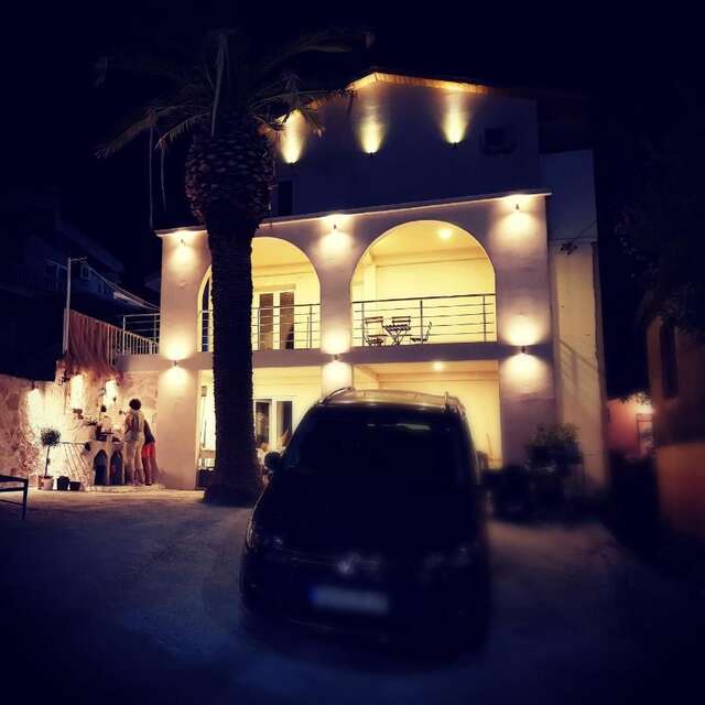 Гостевой дом IN Villa Guesthouse Сутоморе-12