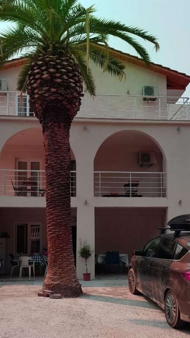 Гостевой дом IN Villa Guesthouse Сутоморе-15